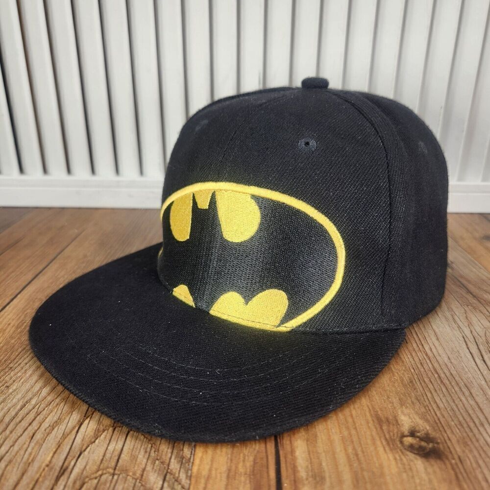 Batman Six Flags DC Comics Hat Cap Snapback Black Yellow Superhero Theme Parks